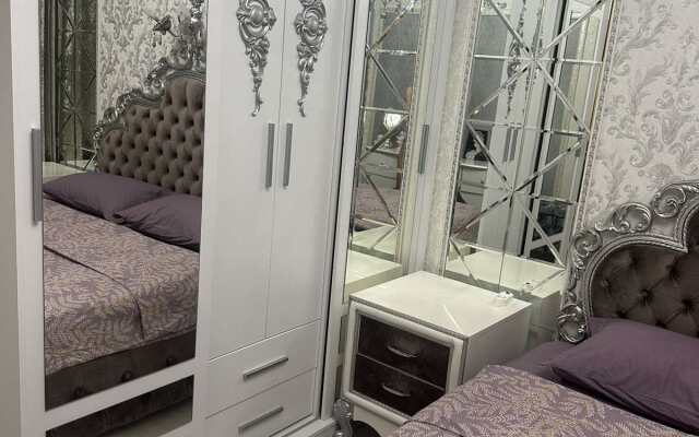 Апартаменты Барокко Аквамарин