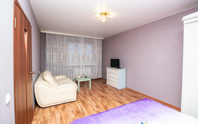 Na Ulitse Maksima Gorykogo Flat