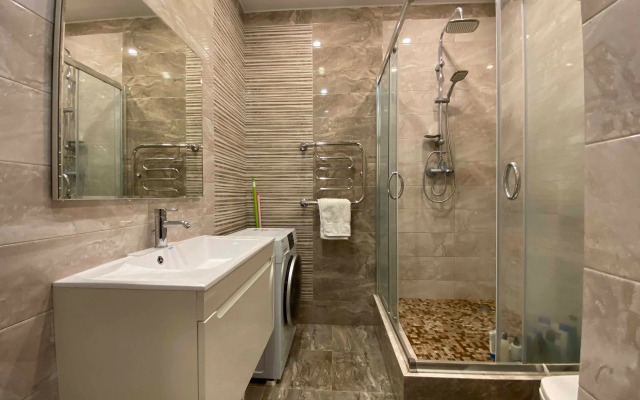 Zhk Poseydon 824 Mamayka Odnokomnatnaya S Balkonom (Trustcontrol) Flat