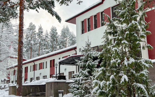 База Отдыха Загородный клуб Дача