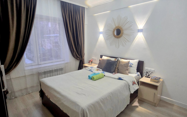 Квартира Центр города двухкомнатная район Посольства США