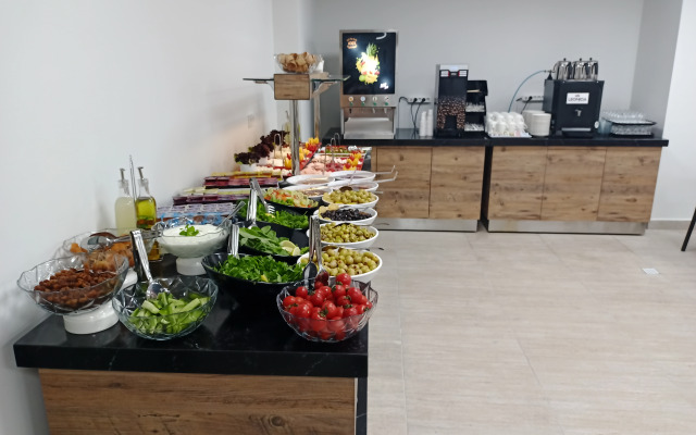 C Suites Antalia Airport Hotel