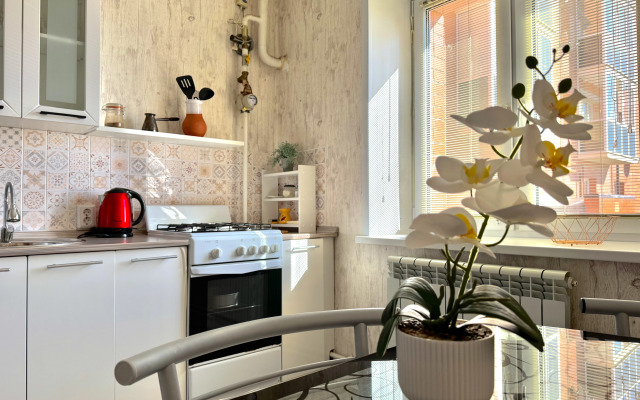 Na Kommunarov Flat