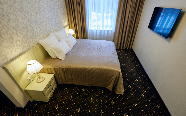 Mini-Hotel Kompleksa "Russkij Par"