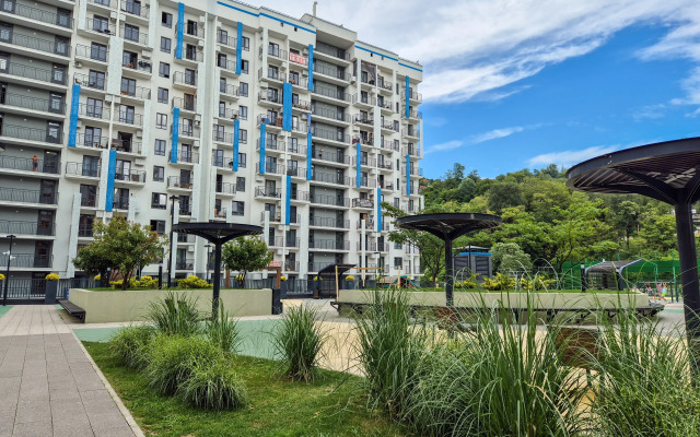 Svetlaya studiya s balkonom na 9 etazhe Flat