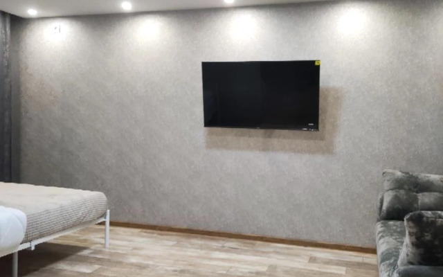 Апартаменты Apato Уютная студия с видом на город и горы