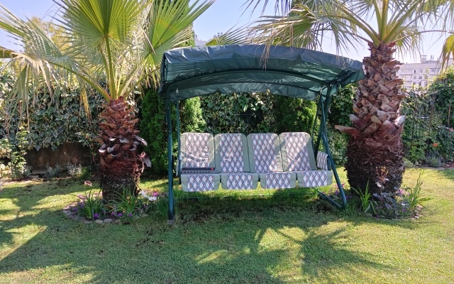 Orel-Izumrud Guest House