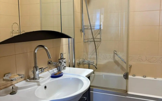 3-Kh Komnatnaya V Khimkakh Flat
