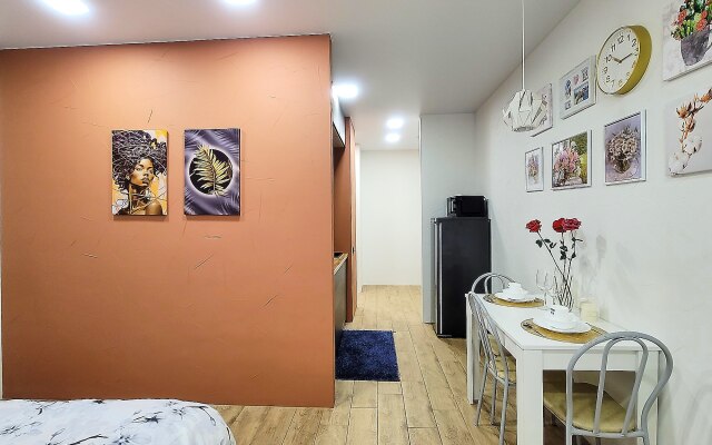 Квартира Дизайнерская Студия