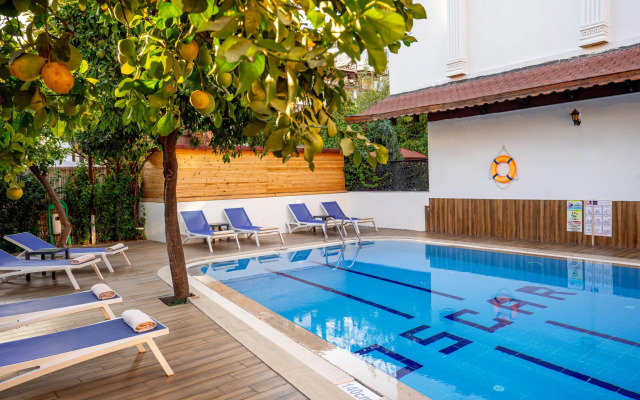 Oscar Boutique Hotel