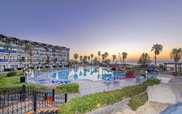 Armas Labada Hotel