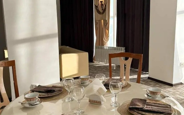 Hotel Tanzharyk