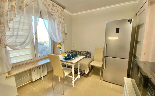 Goldapart Na Chertanovskoy Flat