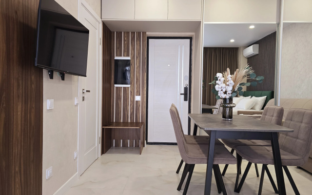 SilverPeak 63 Apartments