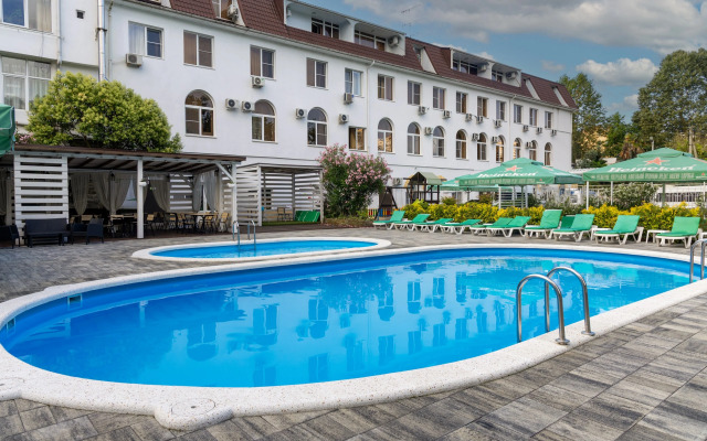 Garden Hills 3* Hotel by Provence