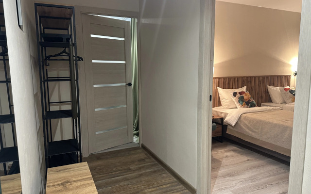 Квартира 3-комн.апартаменты возле метро