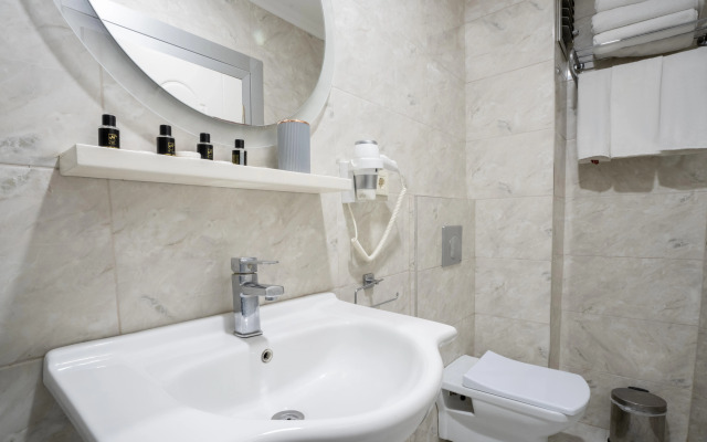 Valide Hotel
