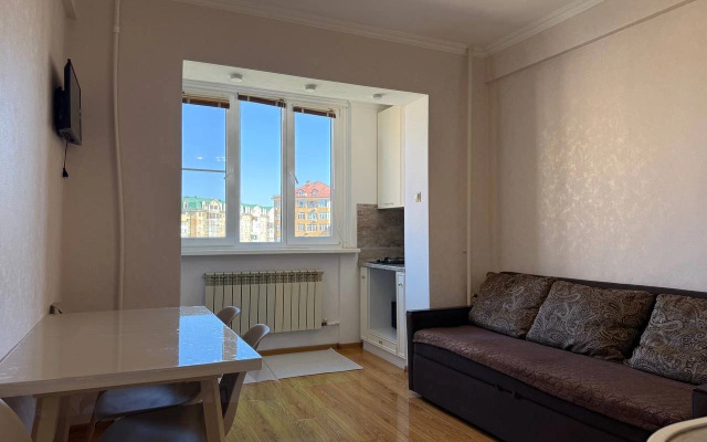 Svetliye S Balkonom I Stilnoy Gostinoy Na Magomedali Magomedzhanova Apartments