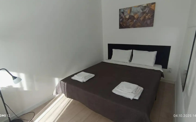 2komn Vysotnaya Flat