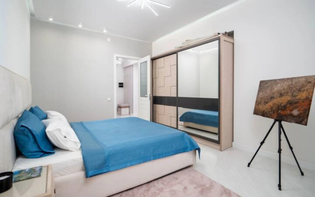 Na Prospekte Al-Farabi 41/3 Blok 3 Apartment
