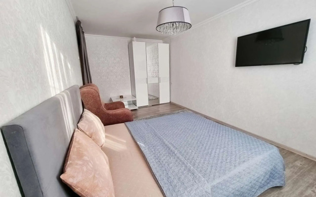 Апартаменты на проспекте Мира 151А