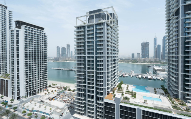 Апартаменты Keyrock Sea View Stay