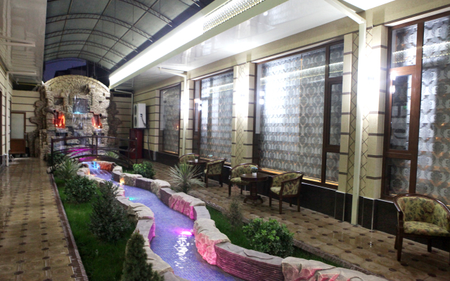 Naxshab Hotel