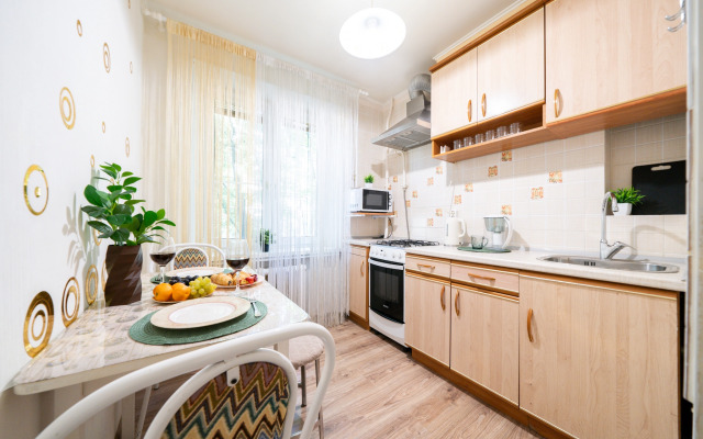 Natali 2-room U Metro Chertanovskaya Apartments