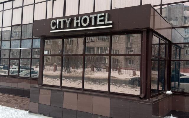 City Hotel