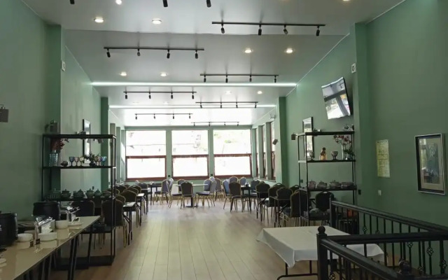 Отель Чегет Стар