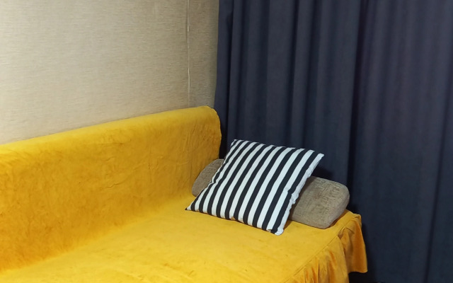 U vechnogo ognya Flat