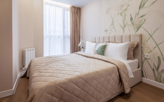 Квартира С бассейном на территории МореСолнцеАпарт