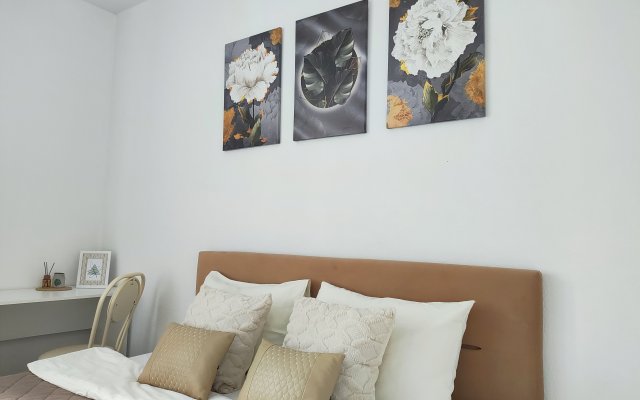 Квартира Btv Aparts с Видом на Ботанику в Доме Комфорт Класса