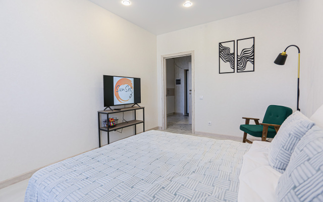 Апартаменты SunSet Академика Чазова