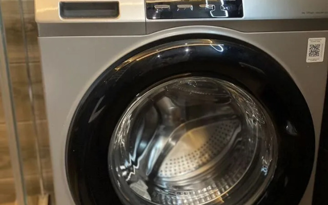 Na Veseloy 82/1 Flat