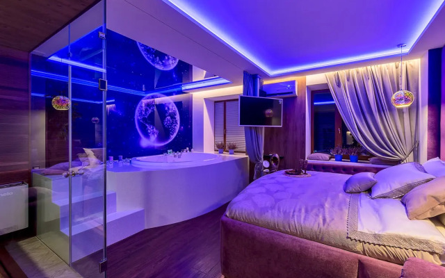 Premium S Saunoy I Dzhakuzi Apartments