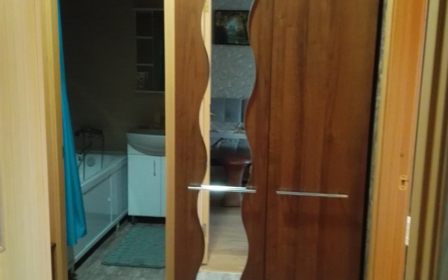 Na Dnepropetrovskoy Flat