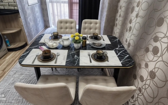 Galereya V Tsentre Goroda Flat