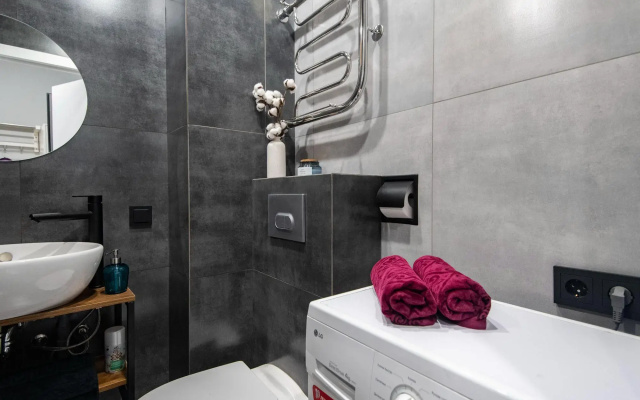 Apartamenty Drim Apartmens 580 Nomer-studio s krovat'u razmera queen-size