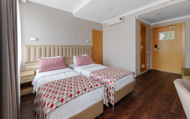 Меблированные комнаты Невский Берег 93