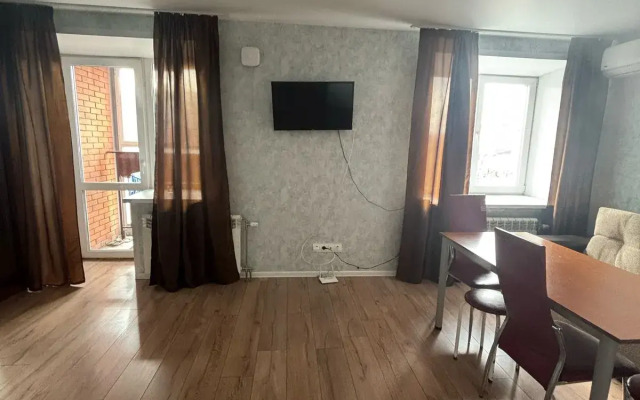 U Valeevny Apartments
