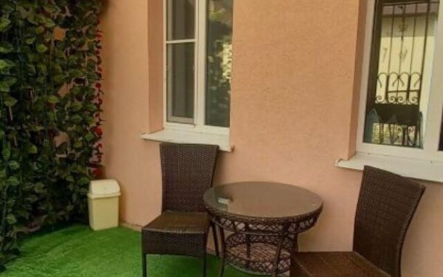 Na Prospekte Kirova 53 Apartments