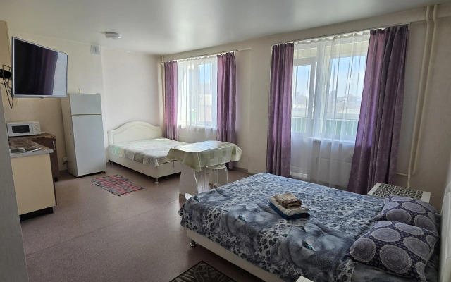 Na Ulitse Sarygina 37 Apartents
