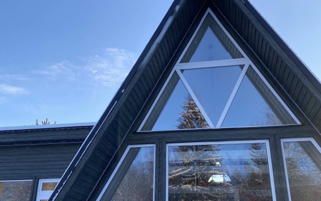 Shvartsvald A-Frame S Saunoj House