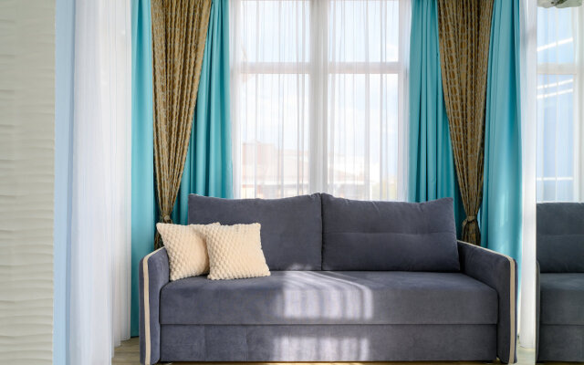 Nizhneimeretinskaya 137A Lorren Red Apartments