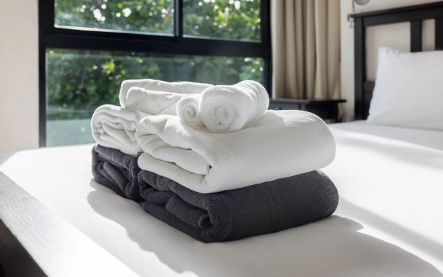 Апартаменты Suite Tara | Rawai Beachfront | Title Condo