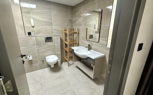Esse Joven Hotel