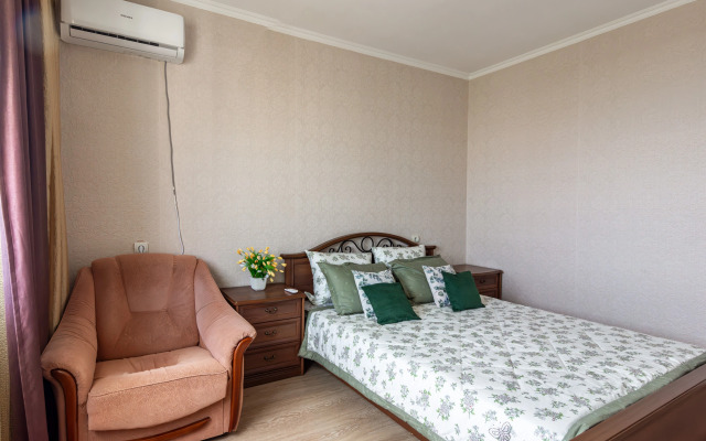 S Panoramnym Vidom Flat