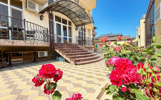 Bon Voyazh Guest house