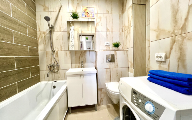 Uutnye Apartamenty v ZK Raduznyj Luks (ul. Solnecnaa 18)